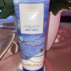 B&B Denim and Daisies Body Cream